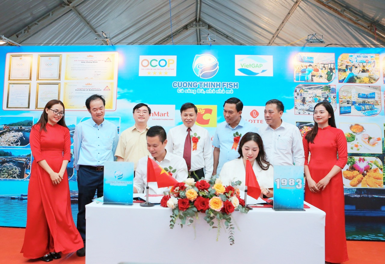 Chương trình lễ hội tôm cá Sông Đà diễn từ ngày 26 - 31/10 /2023